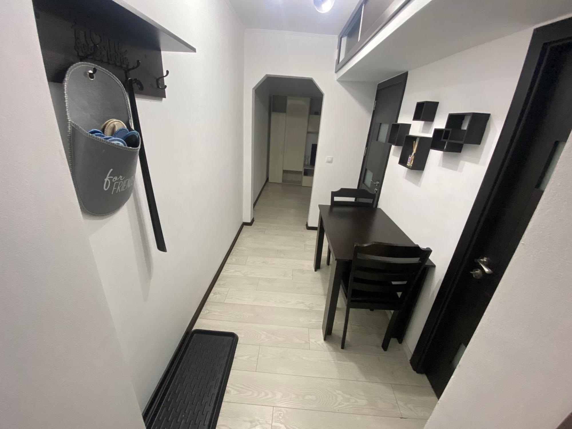 Ostro Two Bedrooms Ramnicu Valcea